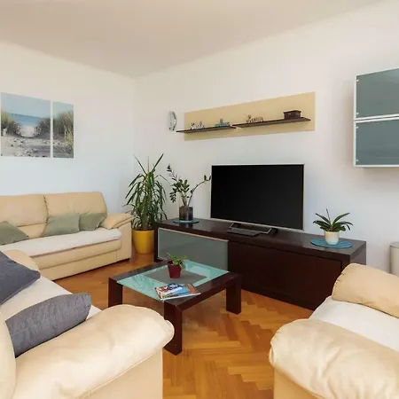 Luxury Seaside Amphora * 스플리트