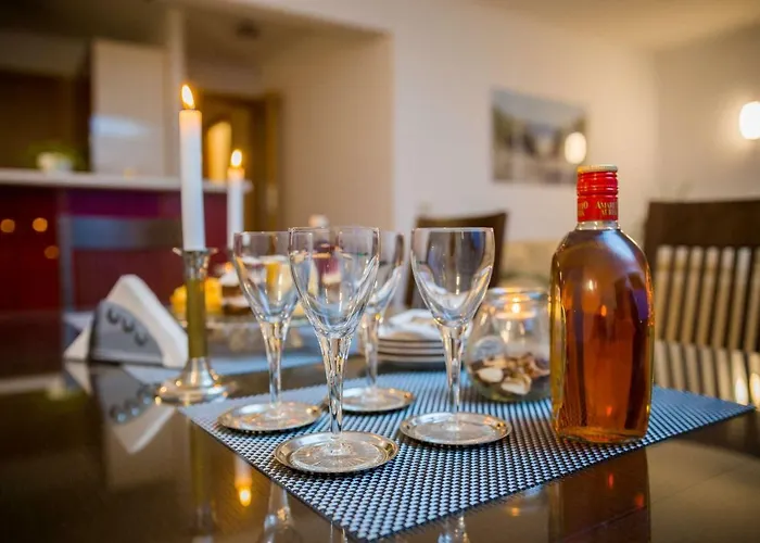 Luxury Seaside Amphora Apartman Split