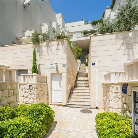 Luxury Seaside Amphora Apartament