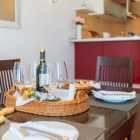 Luxury Seaside Amphora *