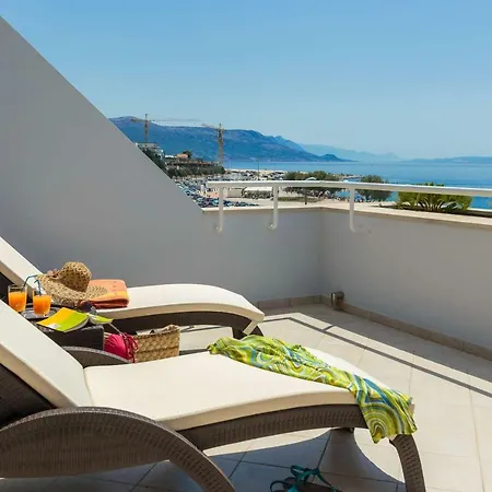 Luxury Seaside Amphora